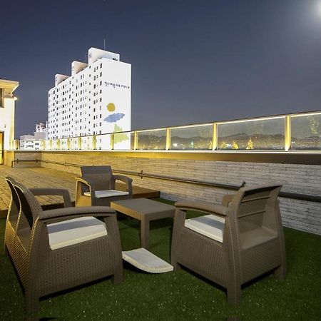 Hotel Lazy Heaven Changwon Exterior photo