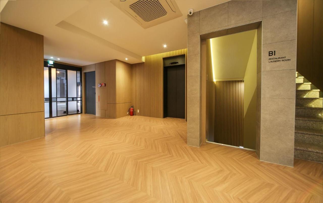 Hotel Lazy Heaven Changwon Exterior photo