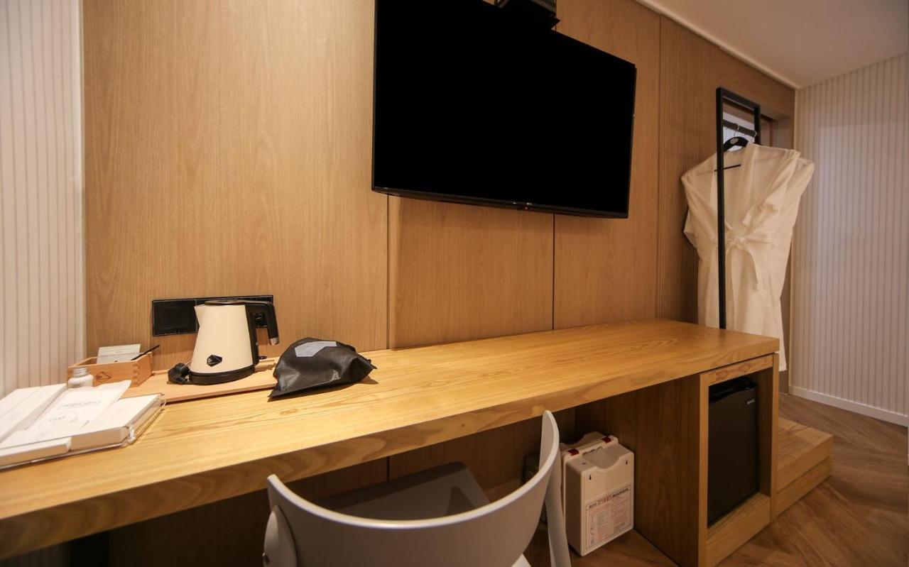 Hotel Lazy Heaven Changwon Exterior photo