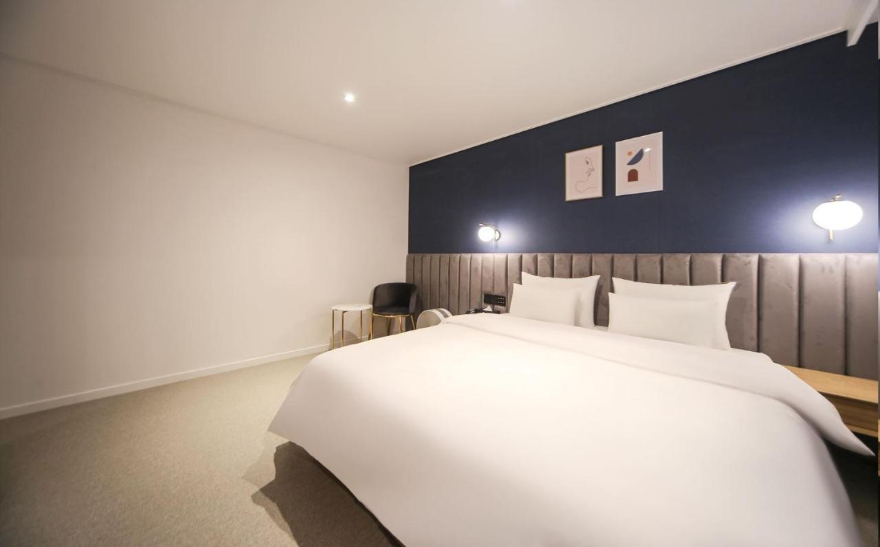 Hotel Lazy Heaven Changwon Exterior photo