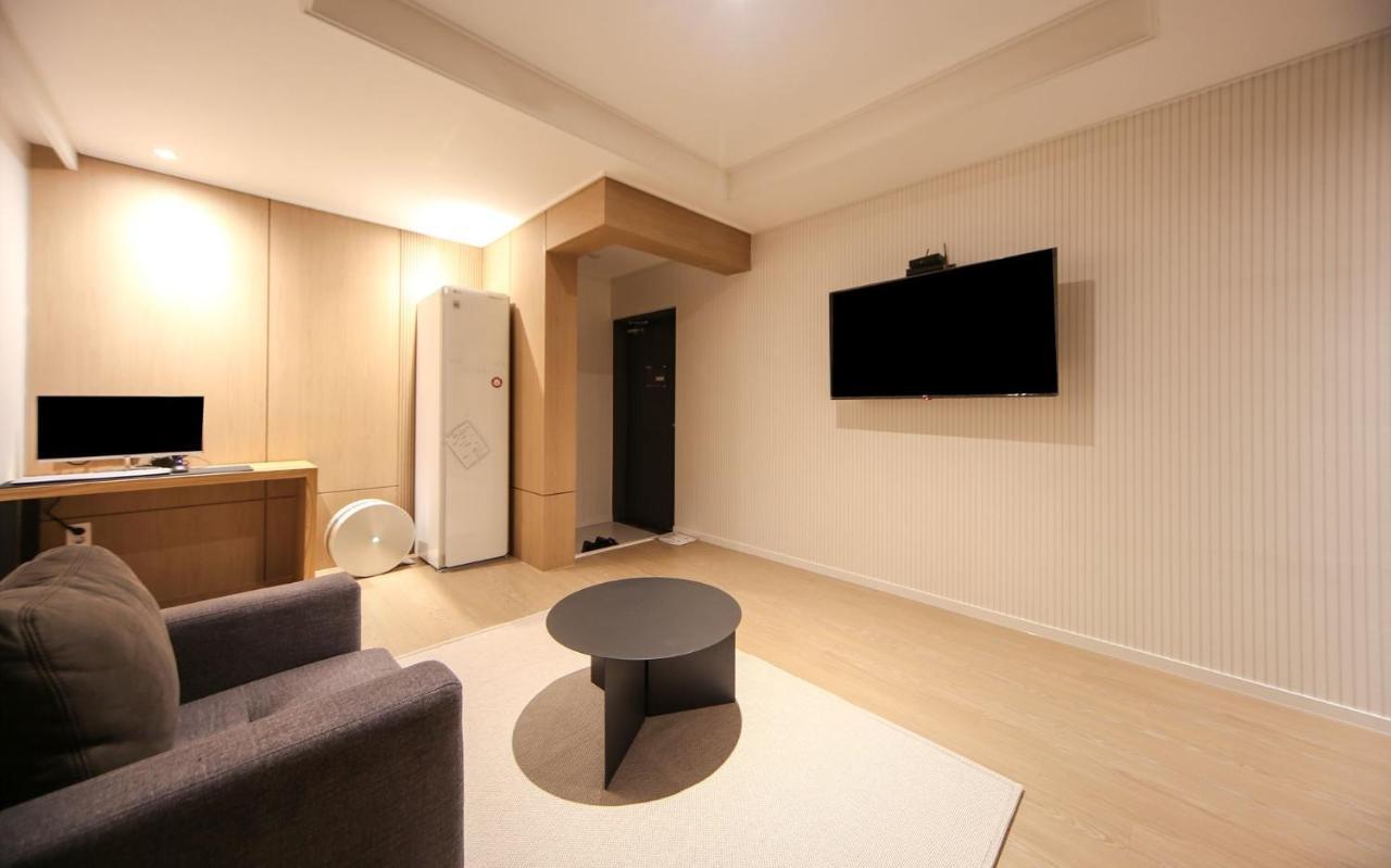 Hotel Lazy Heaven Changwon Exterior photo